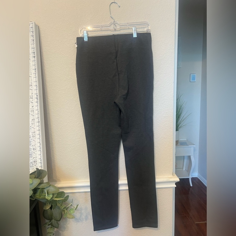 Medium Old Navy Women's Ponte Pants Elastic Waist Mid Rise Gray Ankle - Picture 6 of 13